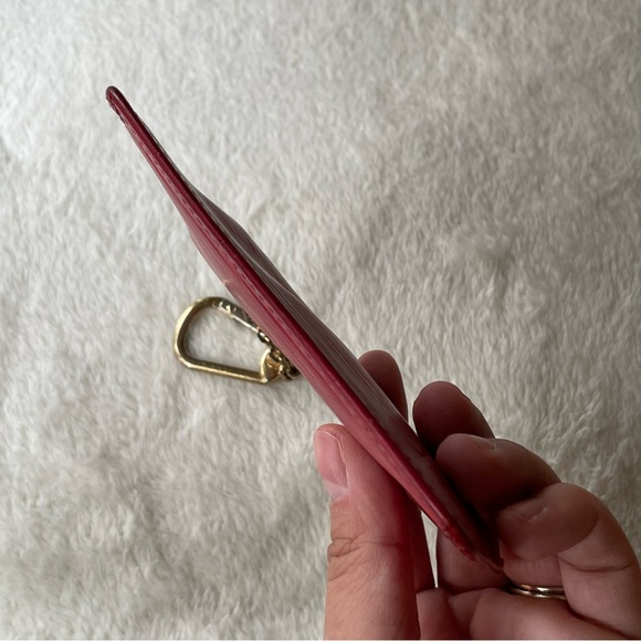 Louis Vuitton Red Epi Key Cles - Picture 16 of 16